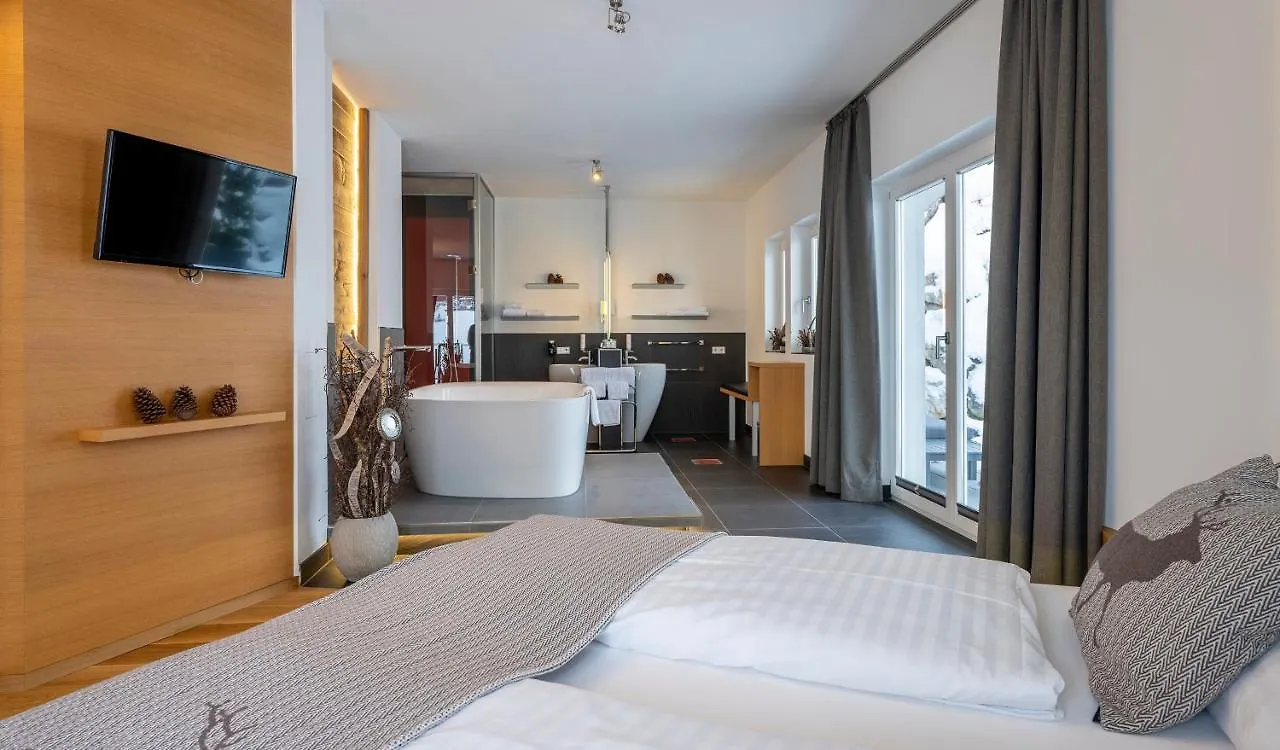 Hotel Residenz Hochalm - Ski In - Ski Out Saalbach-Hinterglemm 4*,  Austria